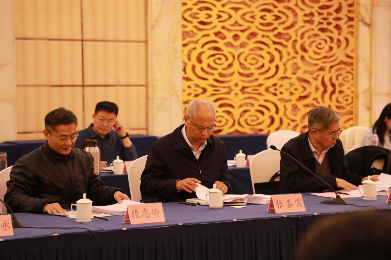 山東省重點研發(fā)計劃（重大科技創(chuàng)新工程）“變化環(huán)境下引黃灌區(qū)標(biāo)準(zhǔn)化智能節(jié)水灌溉技術(shù)與示范”項目啟動暨專家咨詢會在濟(jì)南召開